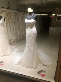 Bella Sposa Bridal Boutique 1063152 Image 3